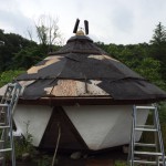 籾殻ハウスの屋根修理＆ソーラーフードドライヤーの作り方講座