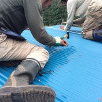 屋根のトタン貼り＆テーブル制作